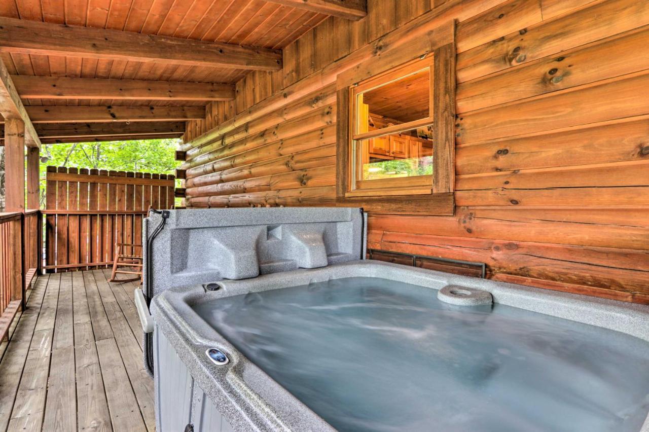 Cabin With Deck And Fireplace Less Than 3 Mi To Dollywood! Пиджен-Фордж Экстерьер фото