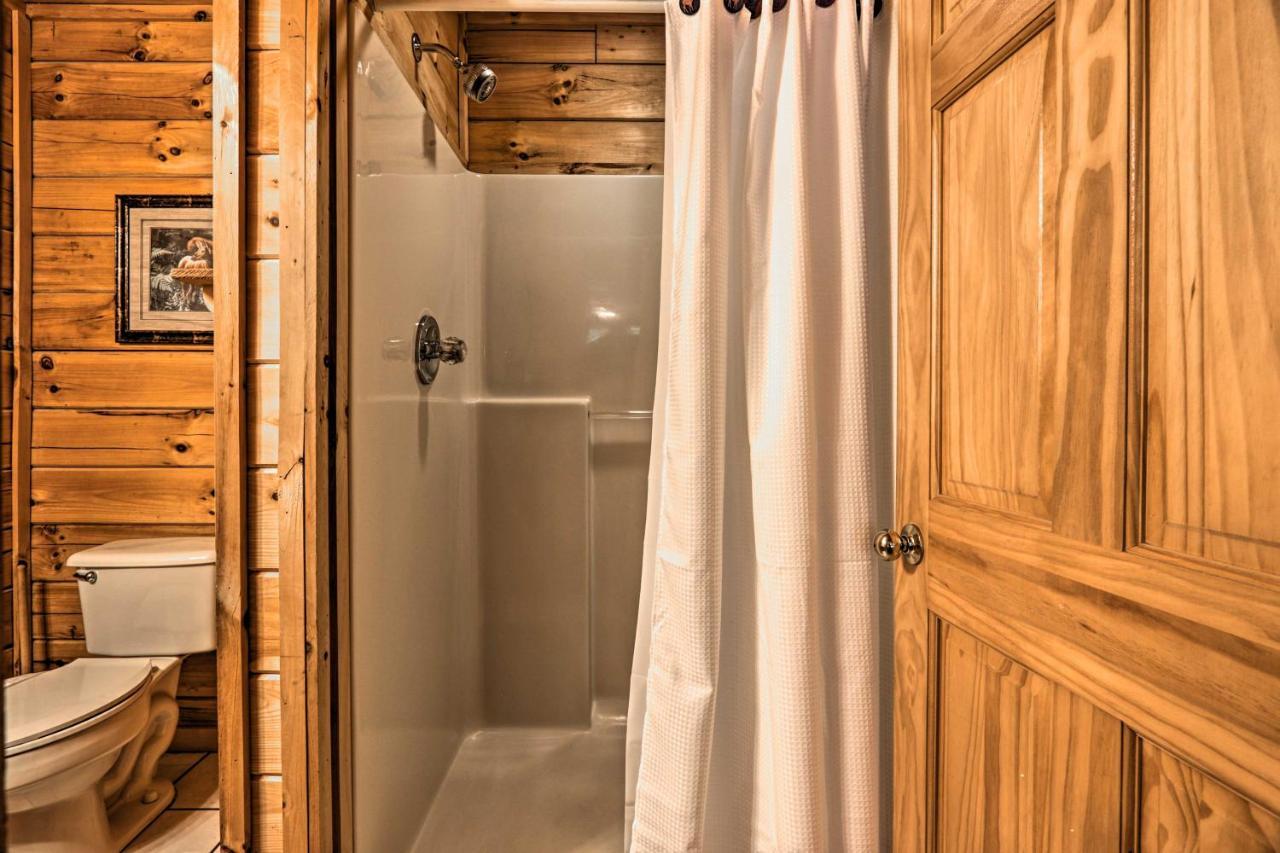 Cabin With Deck And Fireplace Less Than 3 Mi To Dollywood! Пиджен-Фордж Экстерьер фото
