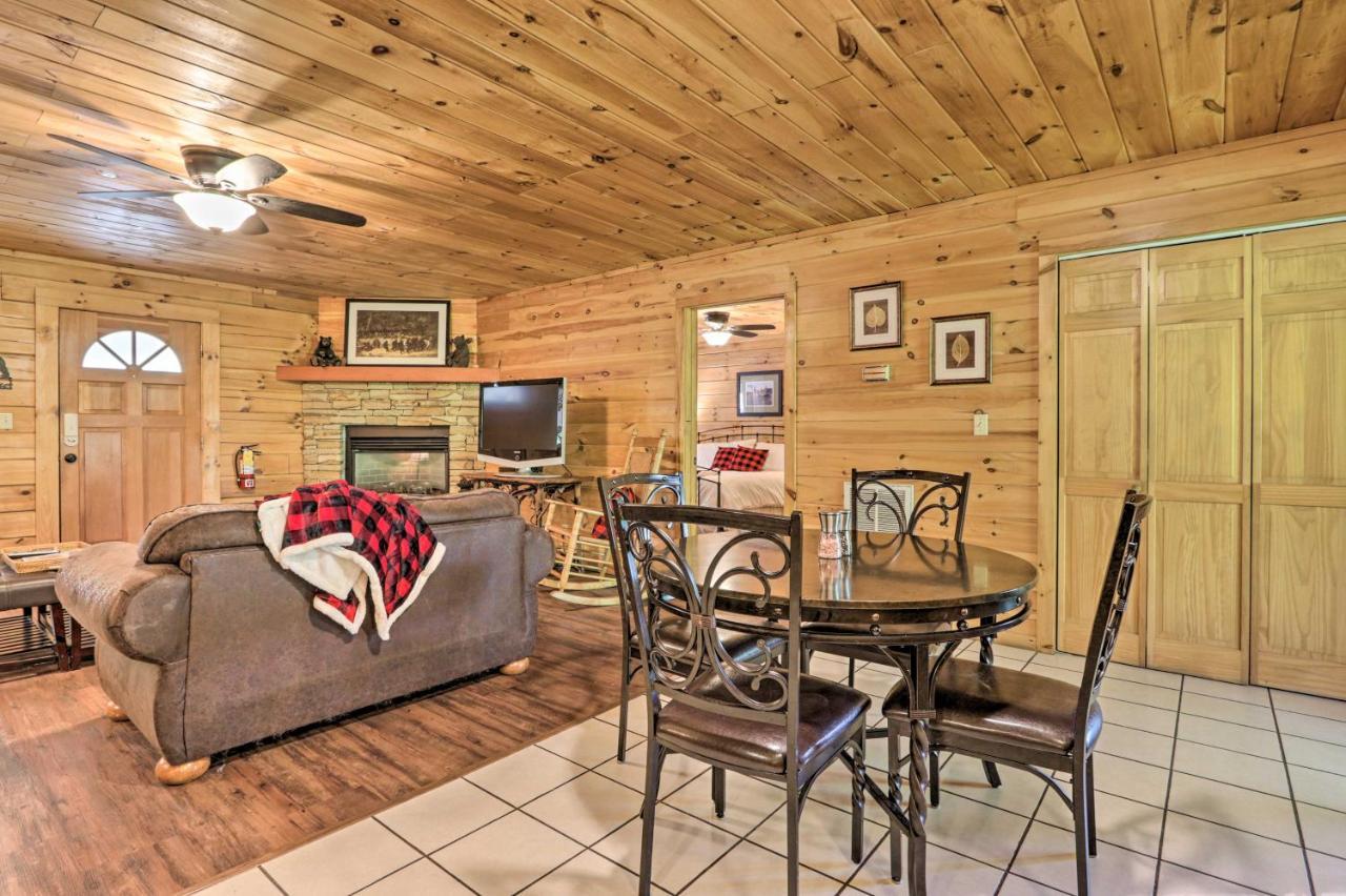 Cabin With Deck And Fireplace Less Than 3 Mi To Dollywood! Пиджен-Фордж Экстерьер фото