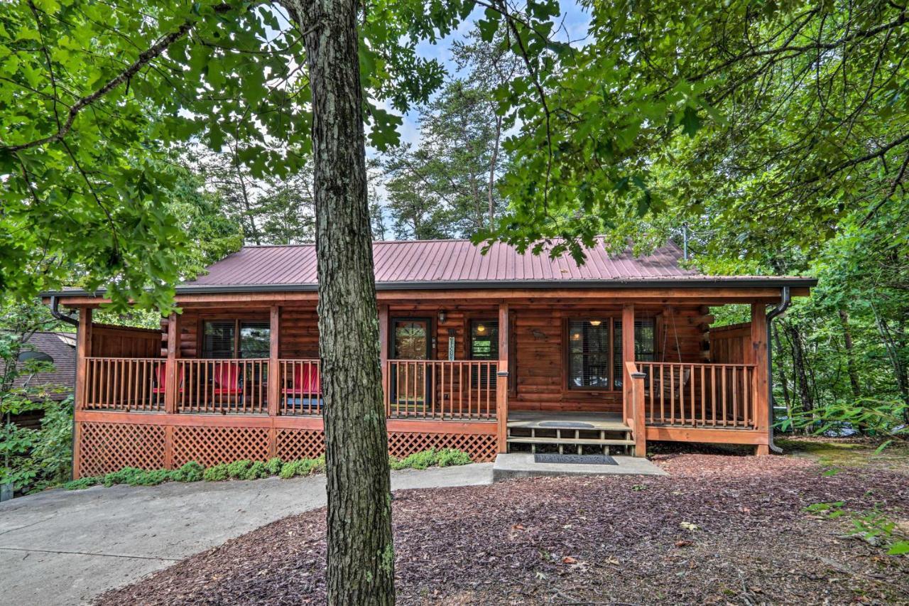 Cabin With Deck And Fireplace Less Than 3 Mi To Dollywood! Пиджен-Фордж Экстерьер фото